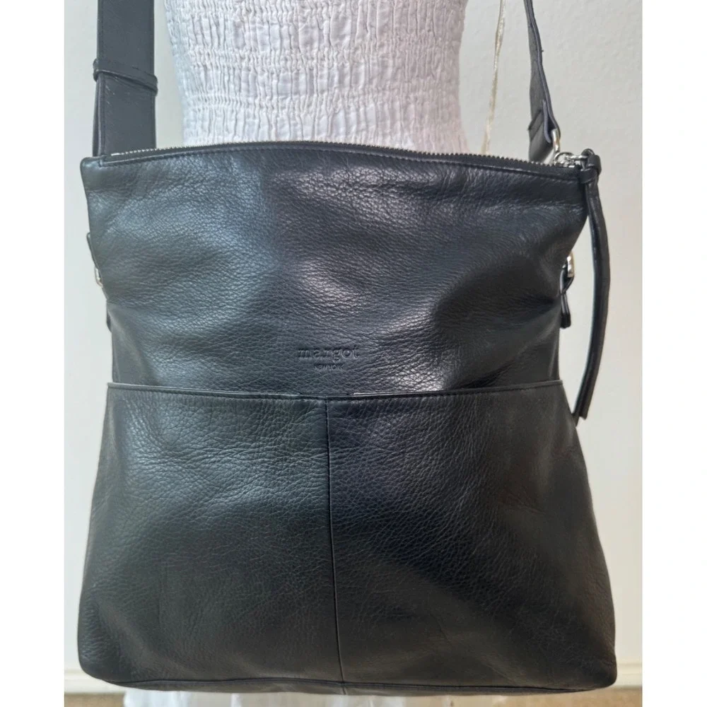 Margot Hobo Black Leather Fold Over Adjustable Shoulder/Crossbody‎ Bag Y2k